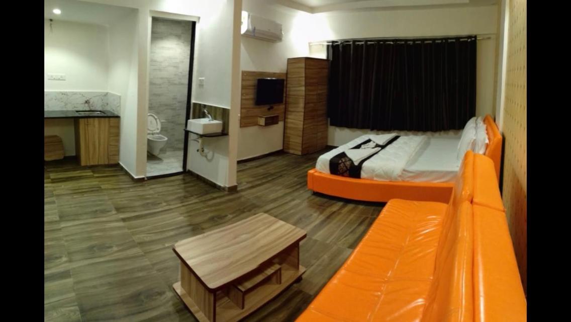 Hotel Strawberry Hills Saputara Zewnętrze zdjęcie